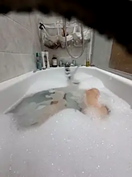 Ukcoiple online show from March 2026 05:20:02 PM