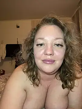 Snapshot of BBBWOOW chatting on April 2026 01:12:02 PM BBBWOOW online show from April 2026 01:12:02 PM