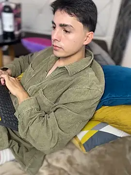 Snapshot of Samu_Hott chatting on February 2026 08:29:02 PM Samu Hott online show from February 2026 08:29:02 PM