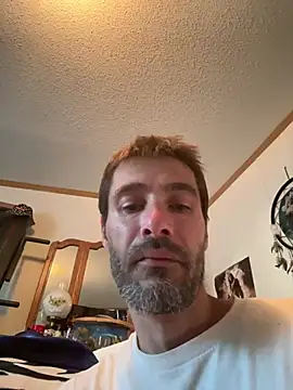 Snapshot of tommattsonn chatting on July 2026 09:43:02 PM tommattsonn online show from July 2026 09:43:02 PM