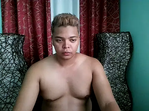 Snapshot of UrBigCockDesire69 chatting on March 2026 09:15:01 AM UrBigCockDesire69 online show from March 2026 09:15:01 AM