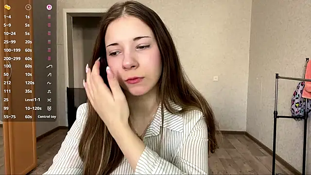 Snapshot of Shanika_wey chatting on April 2026 11:10:01 AM Shanika wey online show from April 2026 11:10:01 AM