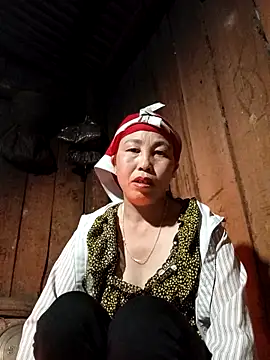 lena-cute online show from February 2026 11:10:01 PM