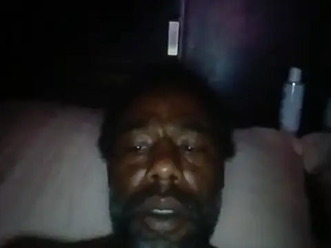 Snapshot of Joecool1009 chatting on May 2026 01:35:02 AM Joecool1009 online show from May 2026 01:35:02 AM