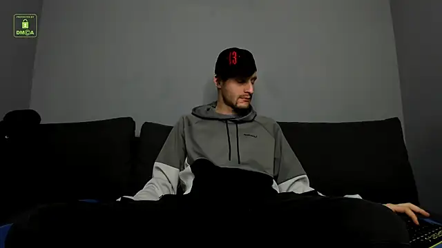 Snapshot of Deymond_Russo chatting on February 2026 12:37:01 PM Deymond Russo online show from February 2026 12:37:01 PM