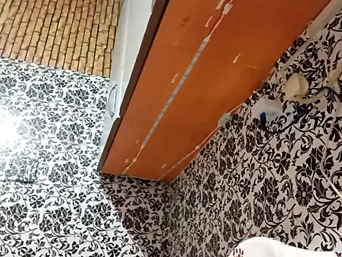 Snapshot of lovebaby69 chatting on February 2026 10:57:02 PM lovebaby69 online show from February 2026 10:57:02 PM