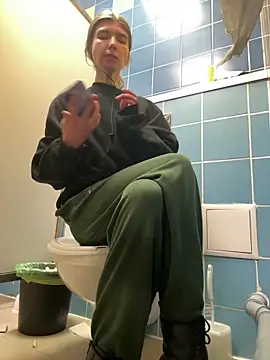 Snapshot of Bubble_Chloe chatting on February 2026 02:26:02 PM Bubble Chloe online show from February 2026 02:26:02 PM