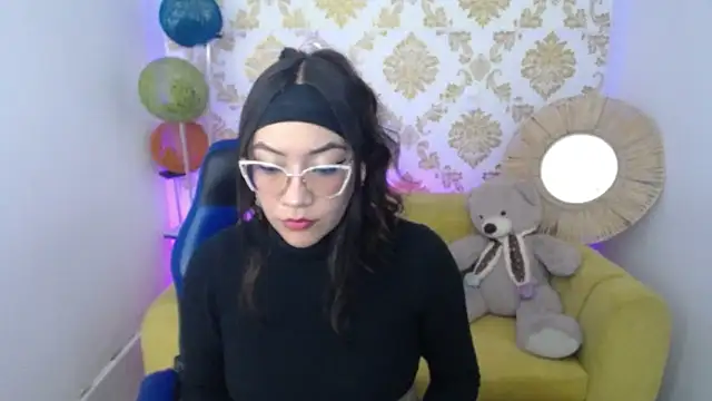 Snapshot of ALISS_M_ chatting on February 2026 07:21:02 PM ALISS M online show from February 2026 07:21:02 PM