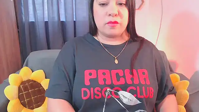 isabum  online show from April 2026 05:28:01 PM