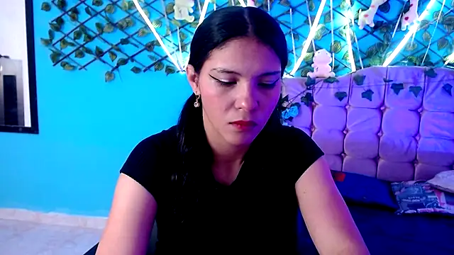 Snapshot of amber_miller18 chatting on February 2026 04:34:02 AM amber miller18 online show from February 2026 04:34:02 AM