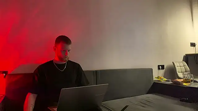 Adam ice online show from April 2026 06:20:01 PM