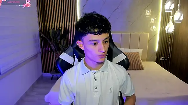 Patrick Howland  online show from February 2026 03:25:01 AM