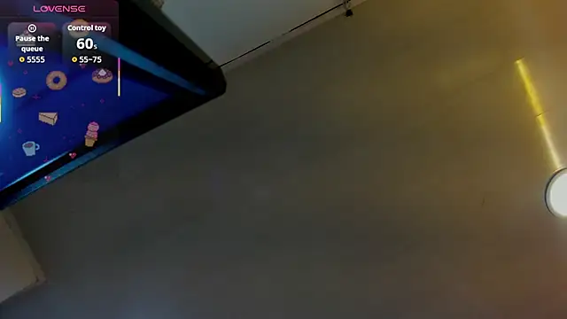 Raven love online show from April 2026 09:12:02 PM