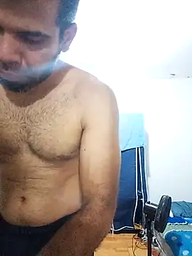 Snapshot of thom_1 chatting on February 2026 01:28:02 AM thom 1 online show from February 2026 01:28:02 AM