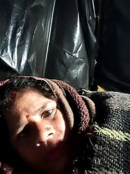 Snapshot of Hot_kiran4 chatting on February 2026 09:44:02 PM Hot kiran4 online show from February 2026 09:44:02 PM