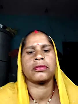 Snapshot of Hot_kiran4 chatting on February 2026 06:12:02 AM Hot kiran4 online show from February 2026 06:12:02 AM