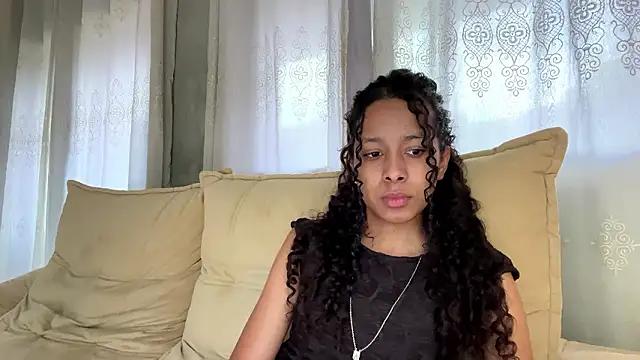 Snapshot of KayleenStoyanoff chatting on February 2026 12:01:01 PM KayleenStoyanoff online show from February 2026 12:01:01 PM