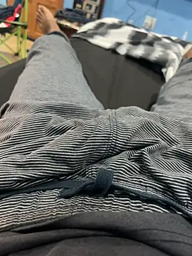 youngsterSA223 online show from March 2026 11:27:02 PM