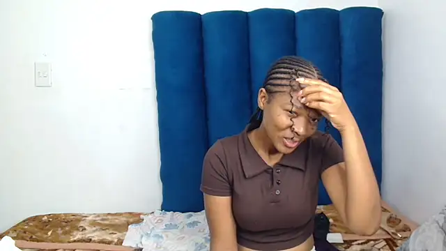 Snapshot of ForeverSexy_ chatting on April 2026 04:59:02 PM ForeverSexy online show from April 2026 04:59:02 PM