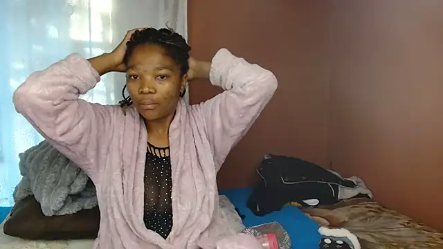 Snapshot of ForeverSexy_ chatting on May 2026 05:35:01 AM ForeverSexy online show from May 2026 05:35:01 AM
