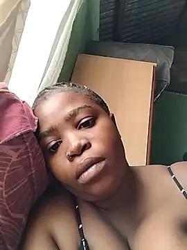 Snapshot of blxckiey chatting on February 2026 10:22:02 AM blxckiey online show from February 2026 10:22:02 AM