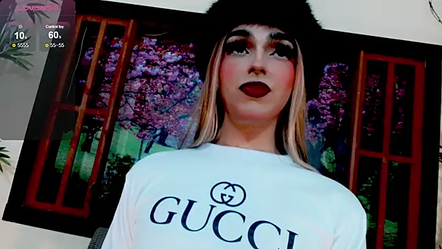 Snapshot of Maddye_Fox chatting on February 2026 06:26:02 PM Maddye Fox online show from February 2026 06:26:02 PM