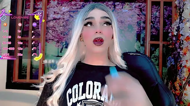 Maddye Fox online show from May 2026 11:29:01 AM