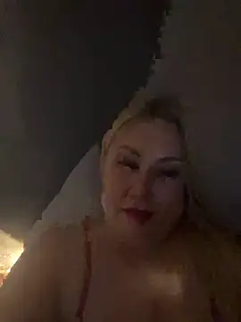 Lush-LunaXX online show from June 2026 09:04:01 PM
