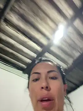 Snapshot of Emma_Sanz__ chatting on March 2026 01:45:02 AM Emma Sanz online show from March 2026 01:45:02 AM