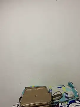 Snapshot of Emma_Sanz__ chatting on March 2026 05:18:01 PM Emma Sanz online show from March 2026 05:18:01 PM