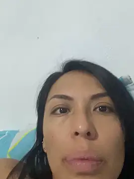 Snapshot of Emma_Sanz__ chatting on March 2026 03:11:02 AM Emma Sanz online show from March 2026 03:11:02 AM