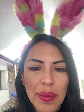 Snapshot of Emma_Sanz__ chatting on April 2026 01:01:01 PM Emma Sanz online show from April 2026 01:01:01 PM