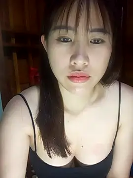 Yui-Ch1682 online show from February 2026 12:23:02 PM