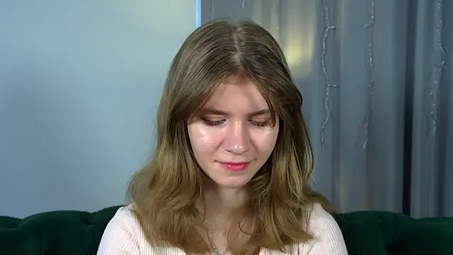 MilaMaelis online show from April 2026 06:29:02 AM