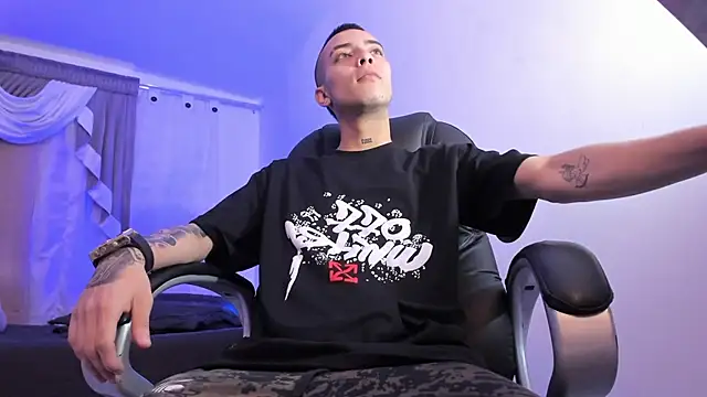 Dereck Boy  online show from February 2026 04:00:01 AM