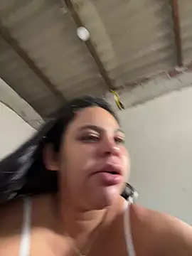 Adriputinha online show from February 2026 12:04:02 PM