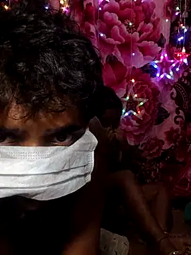 Snapshot of Tiay_009 chatting on February 2026 11:07:02 AM Tiay 009 online show from February 2026 11:07:02 AM