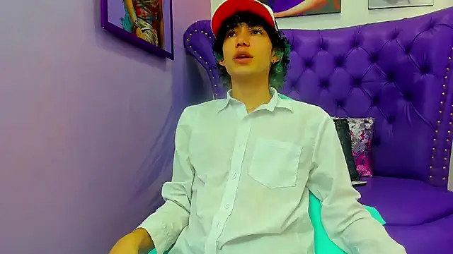 Snapshot of thanier_18 chatting on February 2026 07:17:02 PM thanier 18 online show from February 2026 07:17:02 PM