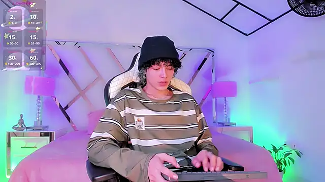 thanier 18 online show from March 2026 07:17:02 PM