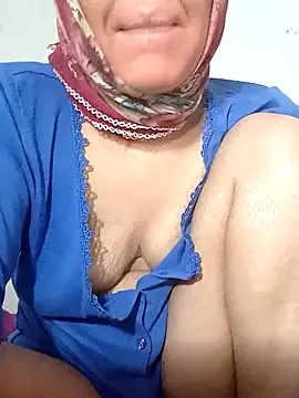 turbanlim07 online show from February 2026 05:08:01 PM