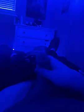 bigwhitedick430 online show from February 2026 10:26:01 PM