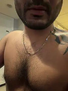 Snapshot of DaggerTie chatting on February 2026 07:36:02 PM DaggerTie online show from February 2026 07:36:02 PM