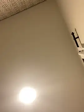 Mia rivers   online show from April 2026 07:21:02 PM