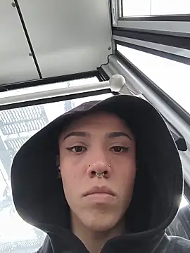 Snapshot of CharlotteKravizz chatting on February 2026 08:51:01 PM CharlotteKravizz online show from February 2026 08:51:01 PM