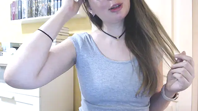 Tasiya online show from February 2026 12:21:01 AM