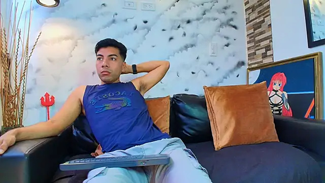 Snapshot of Max_Hornye chatting on February 2026 06:45:01 PM Max Hornye online show from February 2026 06:45:01 PM