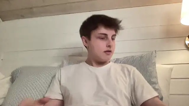 Snapshot of NoahhSkye chatting on February 2026 10:48:01 PM NoahhSkye online show from February 2026 10:48:01 PM