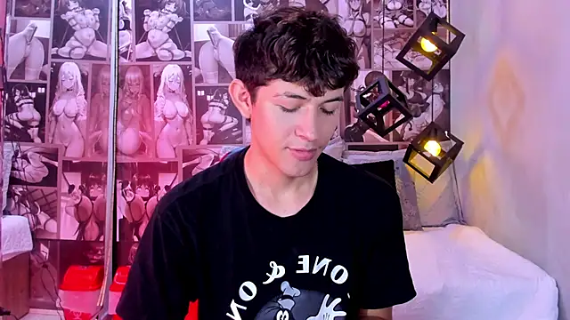 Christian Foxx online show from April 2026 02:35:01 PM