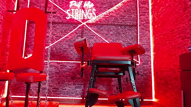 MiistressBlu online show from February 2026 07:43:01 PM