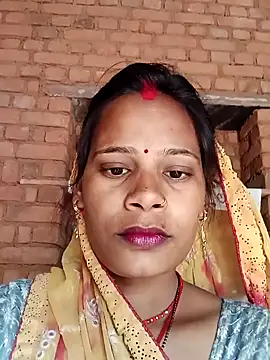 Snapshot of Hot_ree64 chatting on February 2026 07:04:01 AM Hot ree64 online show from February 2026 07:04:01 AM